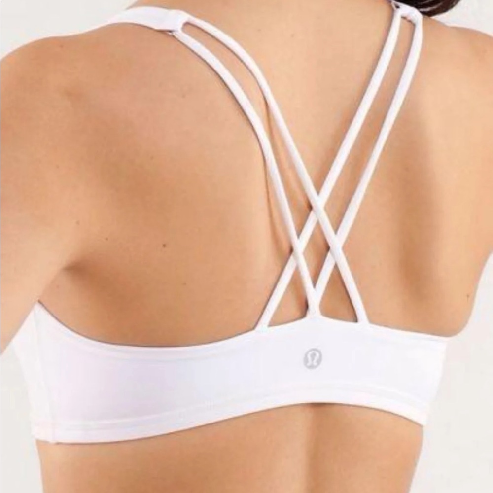 Lululemon Free To Be Bra
